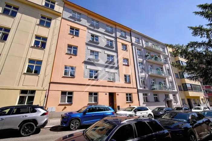 Prodej bytu 2+kk, Praha - Nusle, Pod vilami, 61 m2