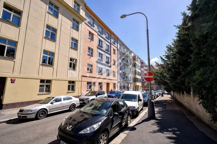 Prodej bytu 2+kk, Praha - Nusle, Pod vilami, 61 m2