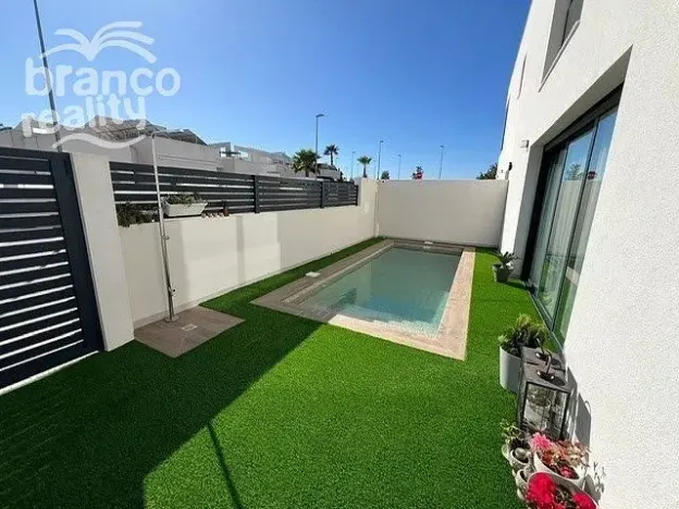 Prodej rodinného domu, Alicante, Španělsko, 110 m2