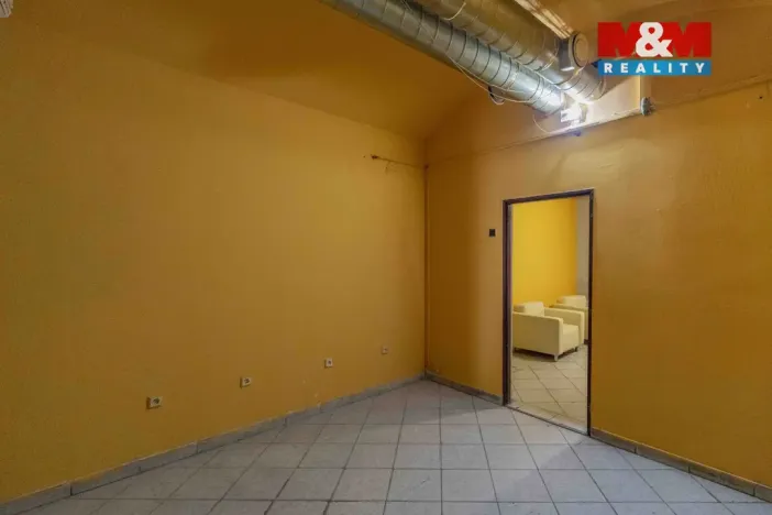 Pronájem obchodního prostoru, Čáslav - Čáslav-Staré Město, Klimenta Čermáka, 55 m2