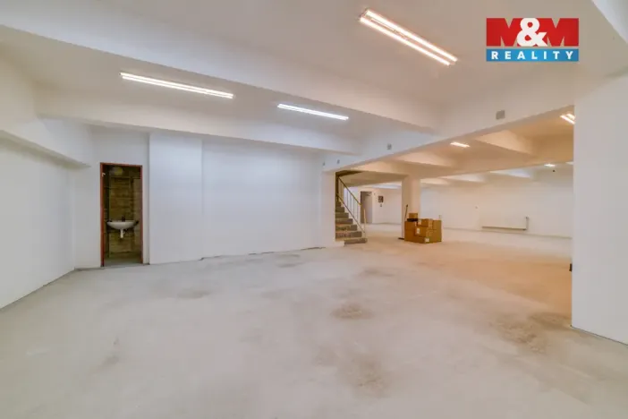 Pronájem obchodního prostoru, Cheb, Svobody, 260 m2