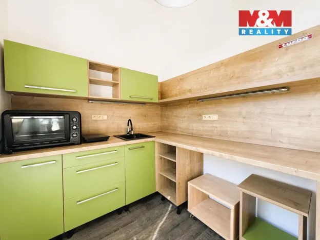 Prodej bytu 1+kk, Jablonec nad Nisou, Palackého, 24 m2