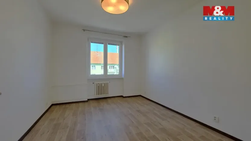 Prodej bytu 2+1, Sokolov, Sokolovská, 49 m2