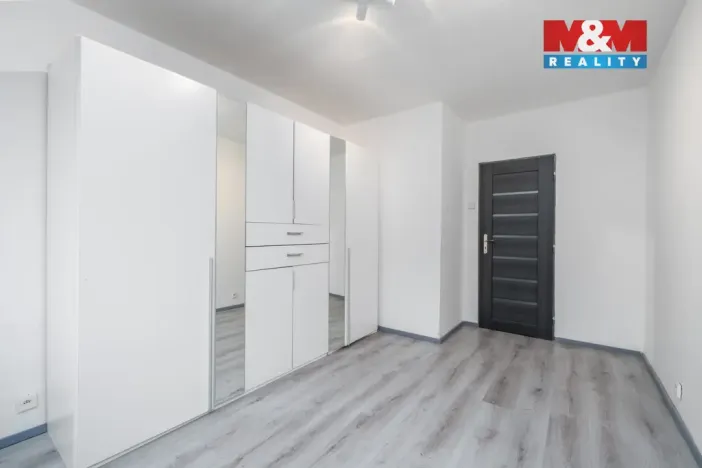 Prodej bytu 3+1, Krupka - Maršov, Dukelských hrdinů, 68 m2