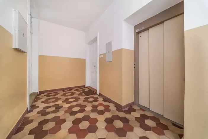 Pronájem bytu 2+kk, Plzeň, Vrchlického, 54 m2