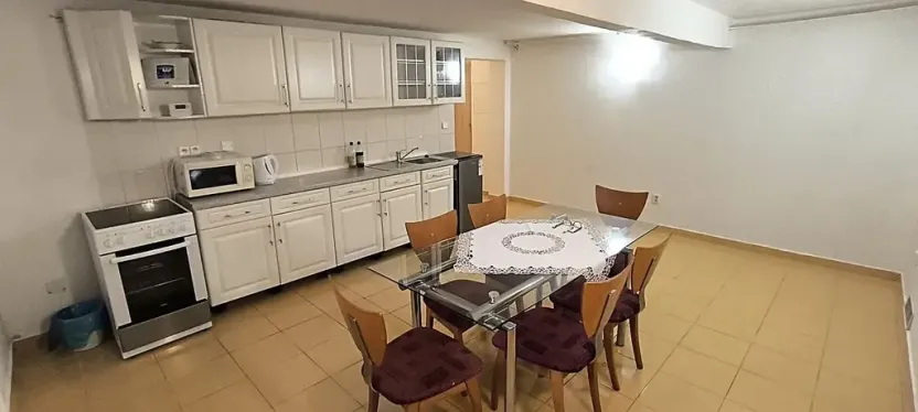 Pronájem bytu 2+kk, Cheb, Mánesova, 60 m2