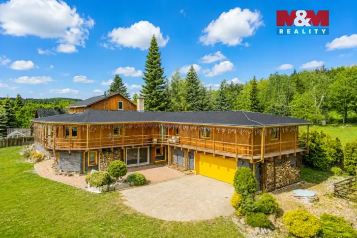 Prodej rodinného domu, Blatno - Mezihoří, 384 m2