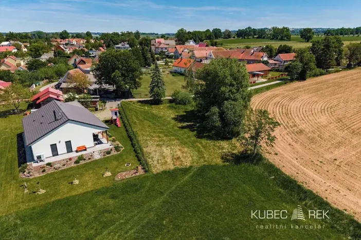 Prodej pozemku pro bydlení, Nová Ves u Chýnova, 740 m2