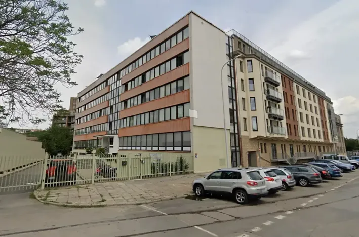 Pronájem garáže, Praha - Holešovice, Jankovcova, 15 m2