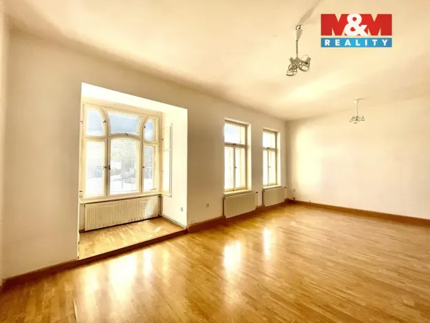 Pronájem kanceláře, Jablonec nad Nisou, Lidická, 118 m2