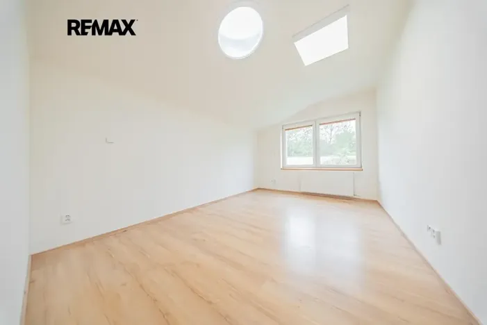 Prodej činžovního domu, Kladno, Uhelná, 301 m2