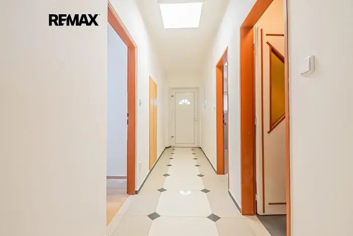 Prodej činžovního domu, Kladno, Uhelná, 301 m2