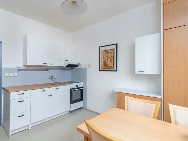 Pronájem bytu 2+1, Jince, 59 m2
