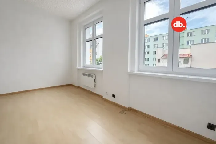 Prodej bytu 2+1, Karlovy Vary, Sokolovská, 77 m2