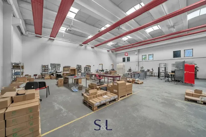 Prodej výrobních prostor, Turnov, Hruborohozecká, 2500 m2