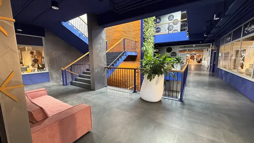 Prodej obchodního prostoru, Bratislava, Slovensko, Račianska, 7930 m2