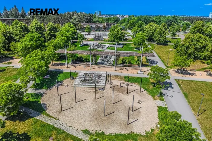 Prodej bytu 4+1, Praha - Malešice, Univerzitní, 109 m2