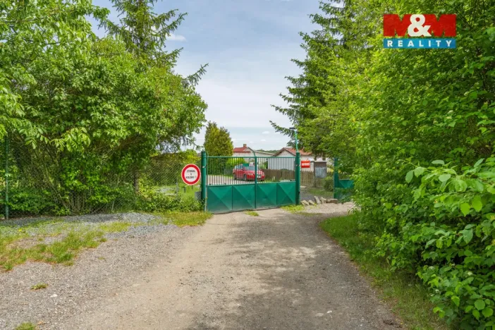 Prodej zahrady, Kladno, 400 m2