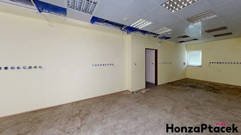 Prodej kanceláře, Praha - Libeň, Střížkovská, 511 m2