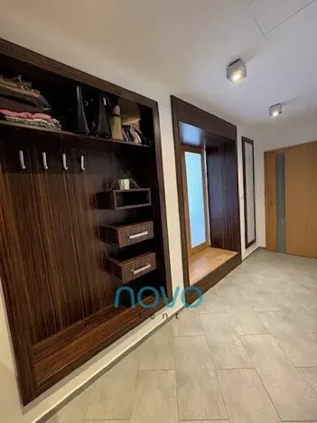 Pronájem bytu 3+1, Praha - Vinohrady, Na Kozačce, 115 m2