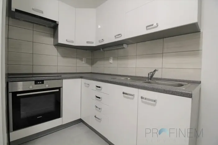 Pronájem bytu 1+1, Lanškroun - Žichlínské Předměstí, Komenského, 46 m2