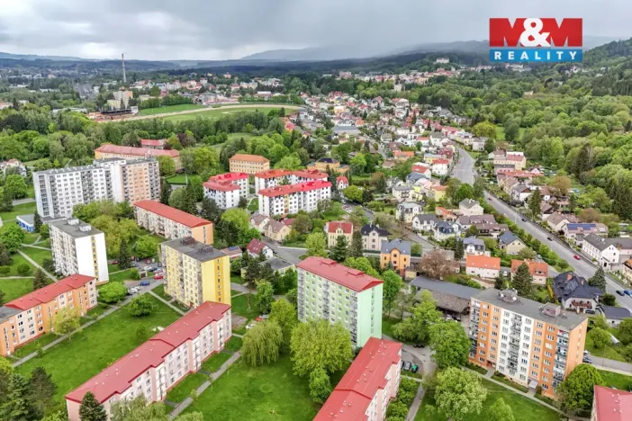 Prodej bytu 2+1, Mariánské Lázně - Úšovice, Hroznatova, 60 m2