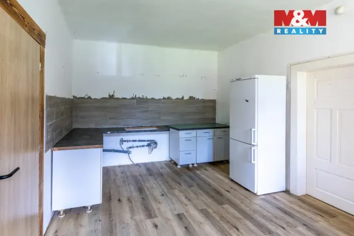 Prodej rodinného domu, Hamry, 392 m2