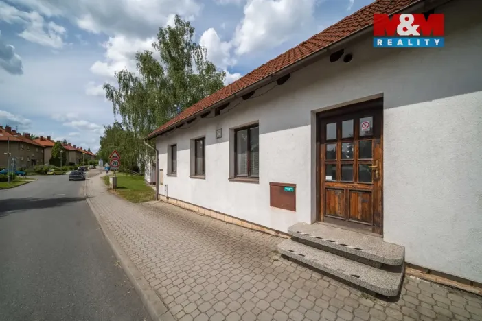 Pronájem restaurace, Radnice, Sídliště, 108 m2