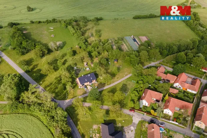 Prodej pozemku pro bydlení, Chroustovice - Mentour, 1596 m2