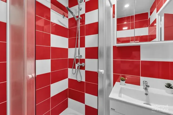 Pronájem bytu 3+1, Hradec Králové, Pod Zámečkem, 79 m2