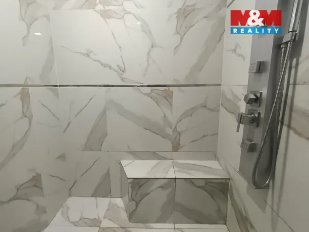 Prodej bytu 3+1, Orlová - Lutyně, 75 m2