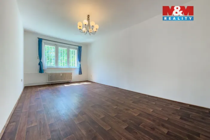 Prodej bytu 3+1, Praha - Malešice, Přistoupimská, 75 m2