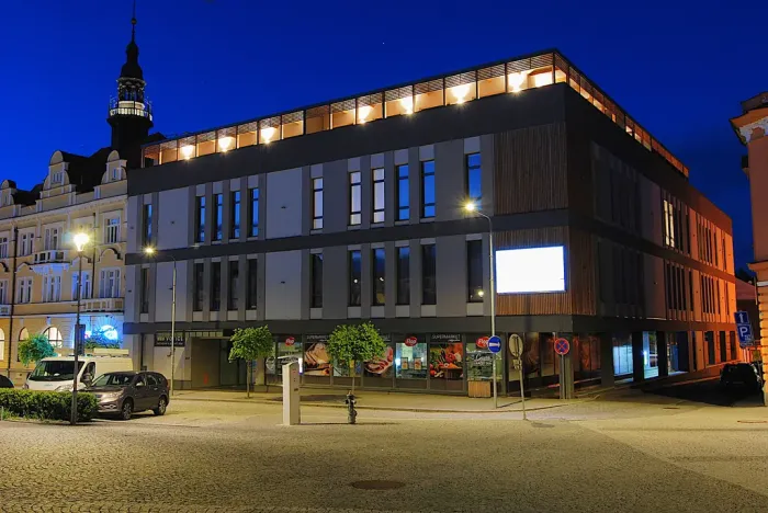 Pronájem bytu 2+kk, Votice, Komenského nám., 77 m2