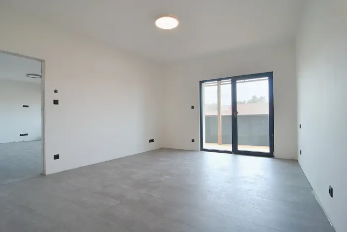 Pronájem bytu 2+kk, Votice, Komenského nám., 77 m2