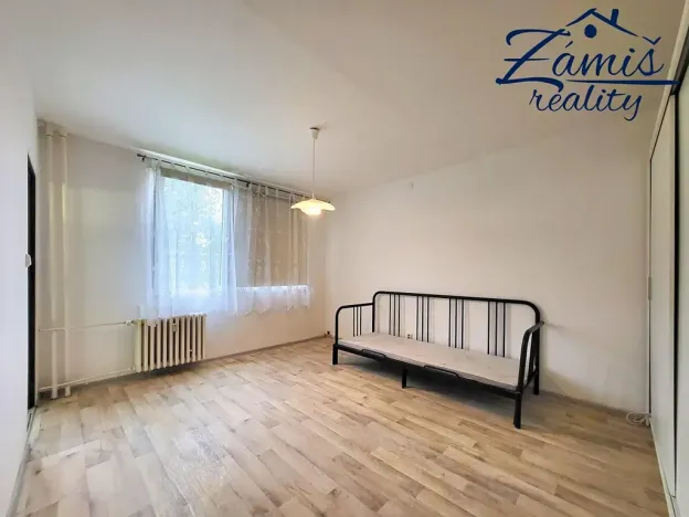 Pronájem bytu 1+kk, Kladno, Plzeňská, 27 m2