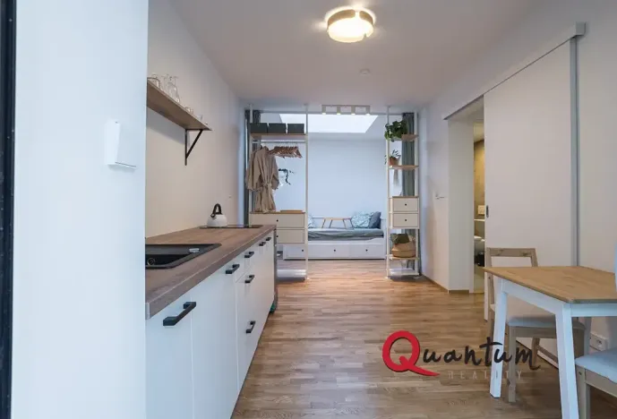 Pronájem bytu 1+kk, Praha - Smíchov, Grafická, 35 m2