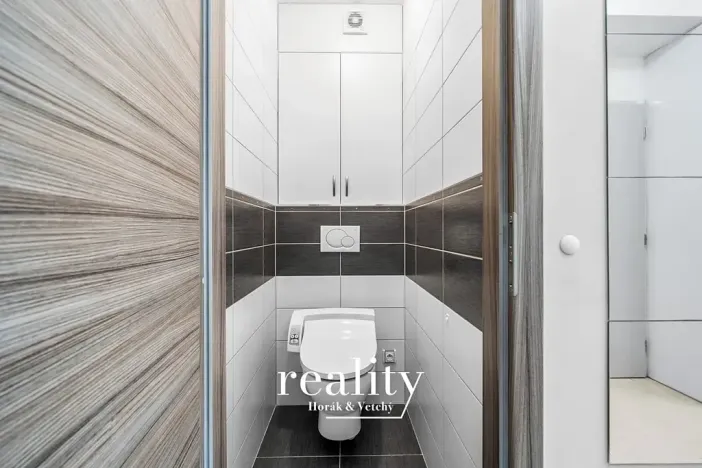 Pronájem bytu 2+1, Znojmo, Pražská sídl., 52 m2