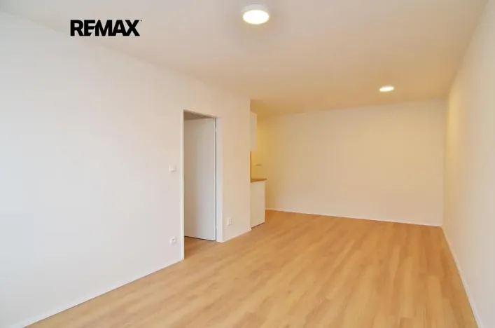 Pronájem bytu 2+kk, Praha - Hlubočepy, Werichova, 50 m2
