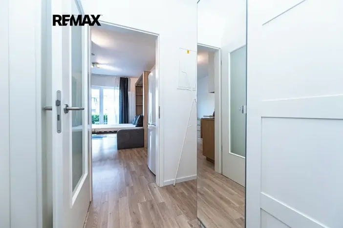 Pronájem bytu 1+kk, Praha - Libeň, Novovysočanská, 25 m2