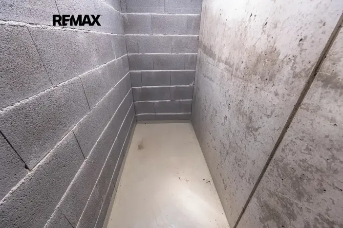 Pronájem bytu 1+kk, Praha - Libeň, Novovysočanská, 25 m2