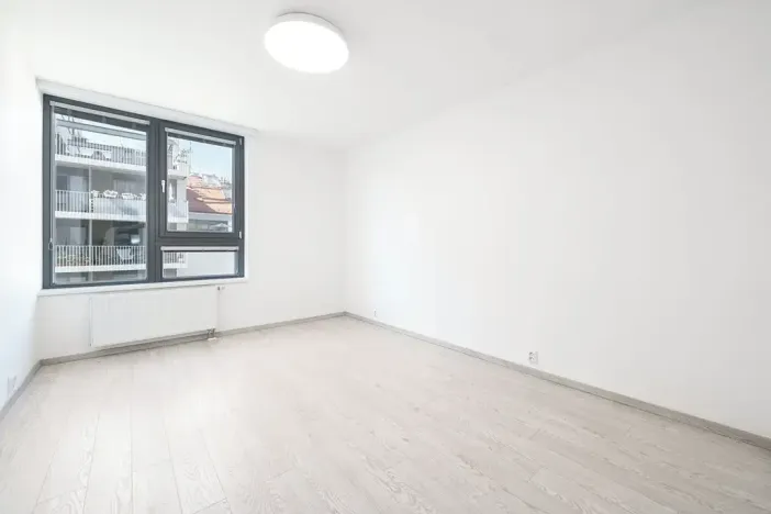 Pronájem bytu 3+kk, Praha, Sokolovská, 88 m2