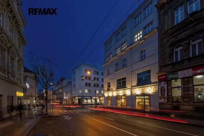 Pronájem restaurace, Plzeň, Americká, 210 m2