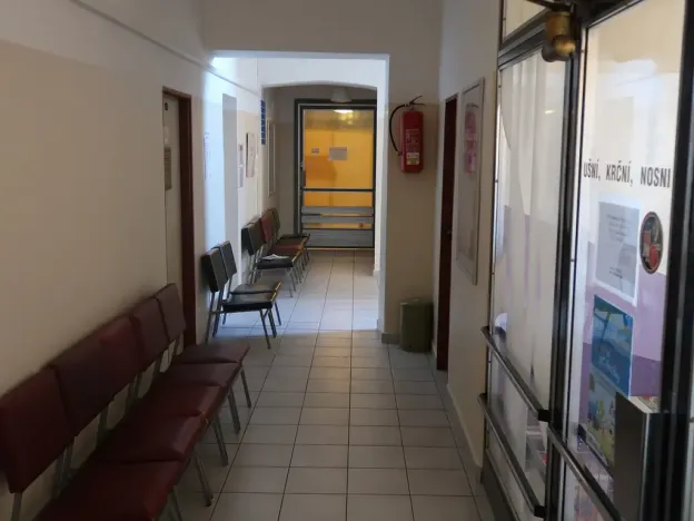 Pronájem kanceláře, Plzeň - Jižní Předměstí, Skrétova, 36 m2