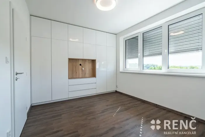Pronájem bytu 3+kk, Zbýšov, čtvrť Padělky, 78 m2