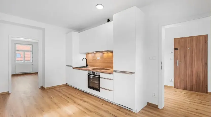 Prodej bytu 2+kk, Praha - Žižkov, Seifertova, 42 m2