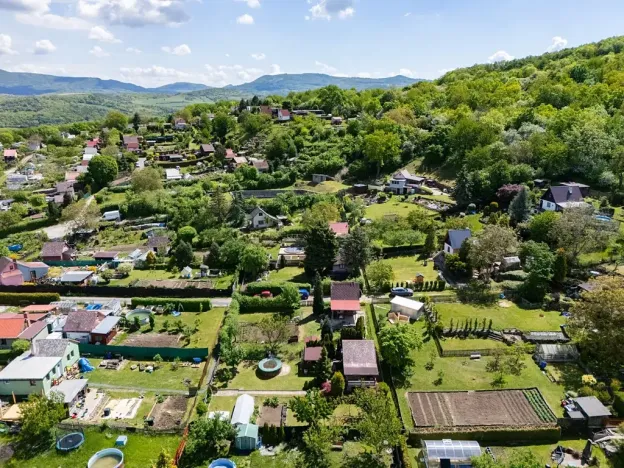 Prodej chaty, Bílina, Mládežnická, 35 m2