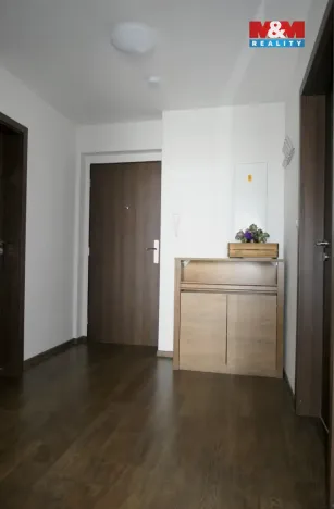 Pronájem bytu 2+kk, Hradec Králové - Třebeš, Pod Svahem, 55 m2