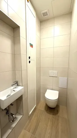 Pronájem bytu 4+1, Praha - Vinohrady, Polská, 128 m2