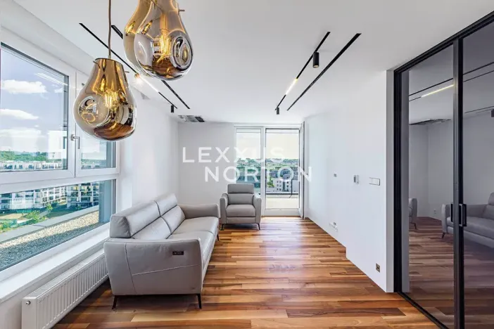 Prodej bytu 3+kk, Praha - Vysočany, Oktábcových, 84 m2