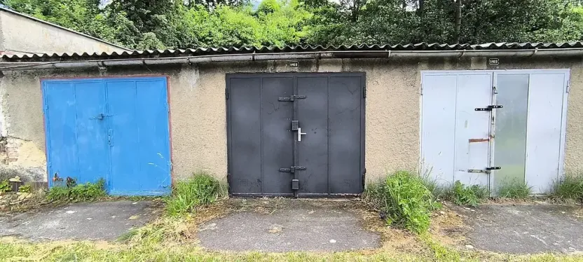 Pronájem garáže, Cheb, 19 m2
